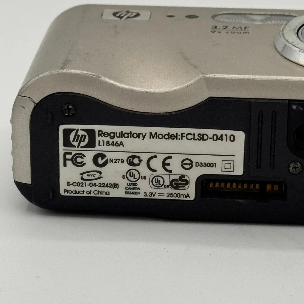 HP Photosmart M305 Digital Camera 3.2MP 3x Optical Zoom Silver L1846A Tested